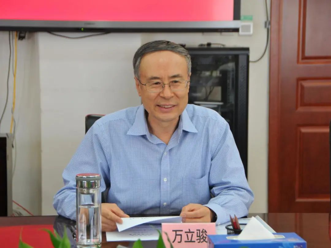 中国侨联法顾委2023年上半年主任会议在京召开 万立骏出席并讲话